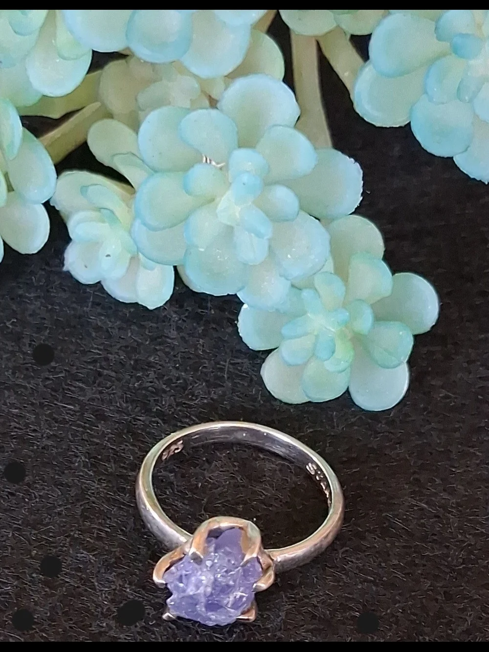 925 Sterling Silver Ring w/Lavender-Blue Tanzanite Stone - Sz 8